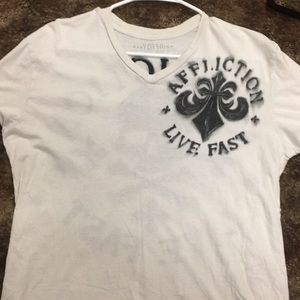 Short affliction tee shirt